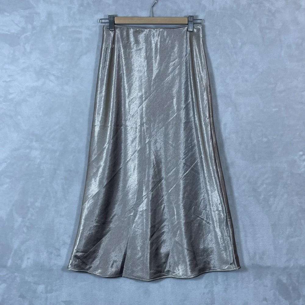 lululemon athletica tiny marks